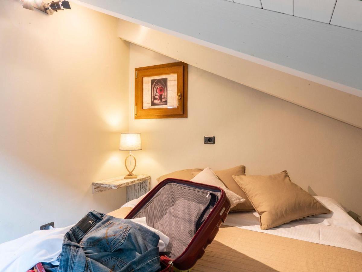 Appartamenti Villa Tonni Габиче Маре Екстериор снимка