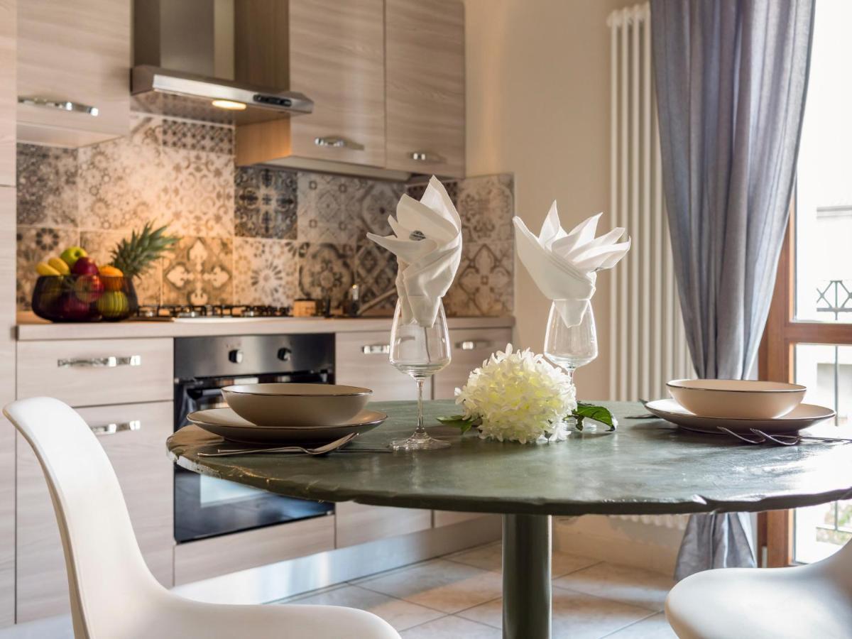 Appartamenti Villa Tonni Габиче Маре Екстериор снимка